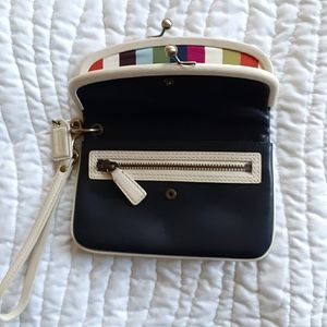 Rare Coach Legacy Kisslock  Clutch/Wristlet